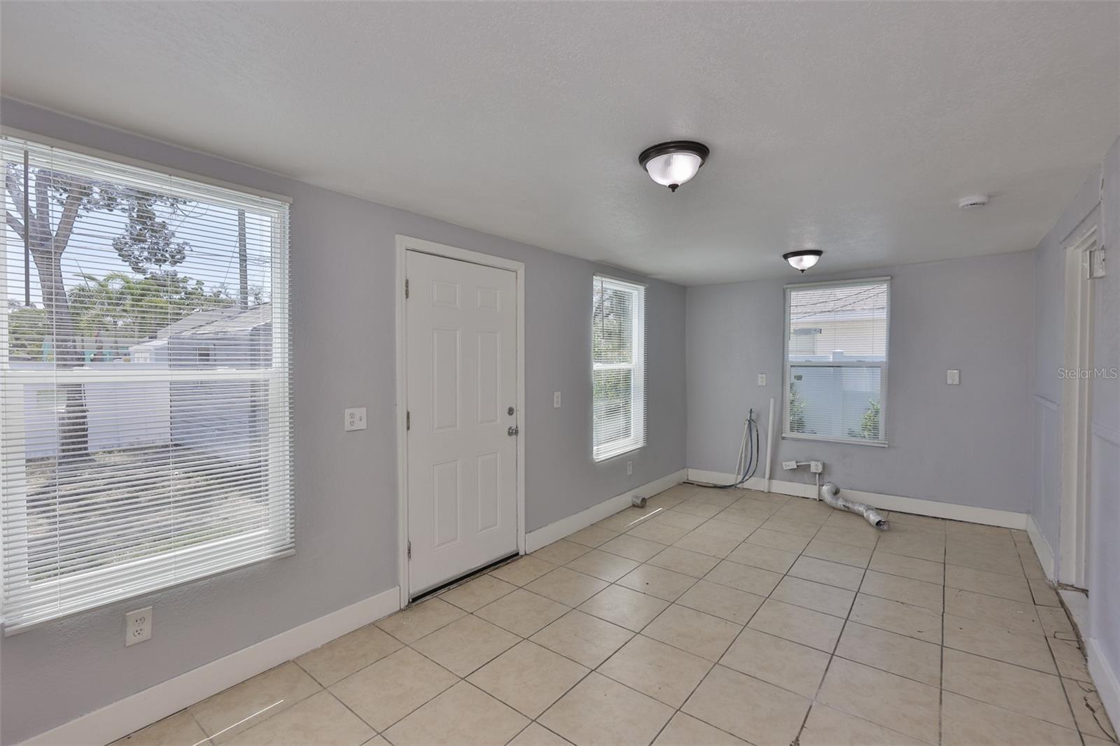4736 5TH AVE S, ST PETERSBURG, FL, 33711