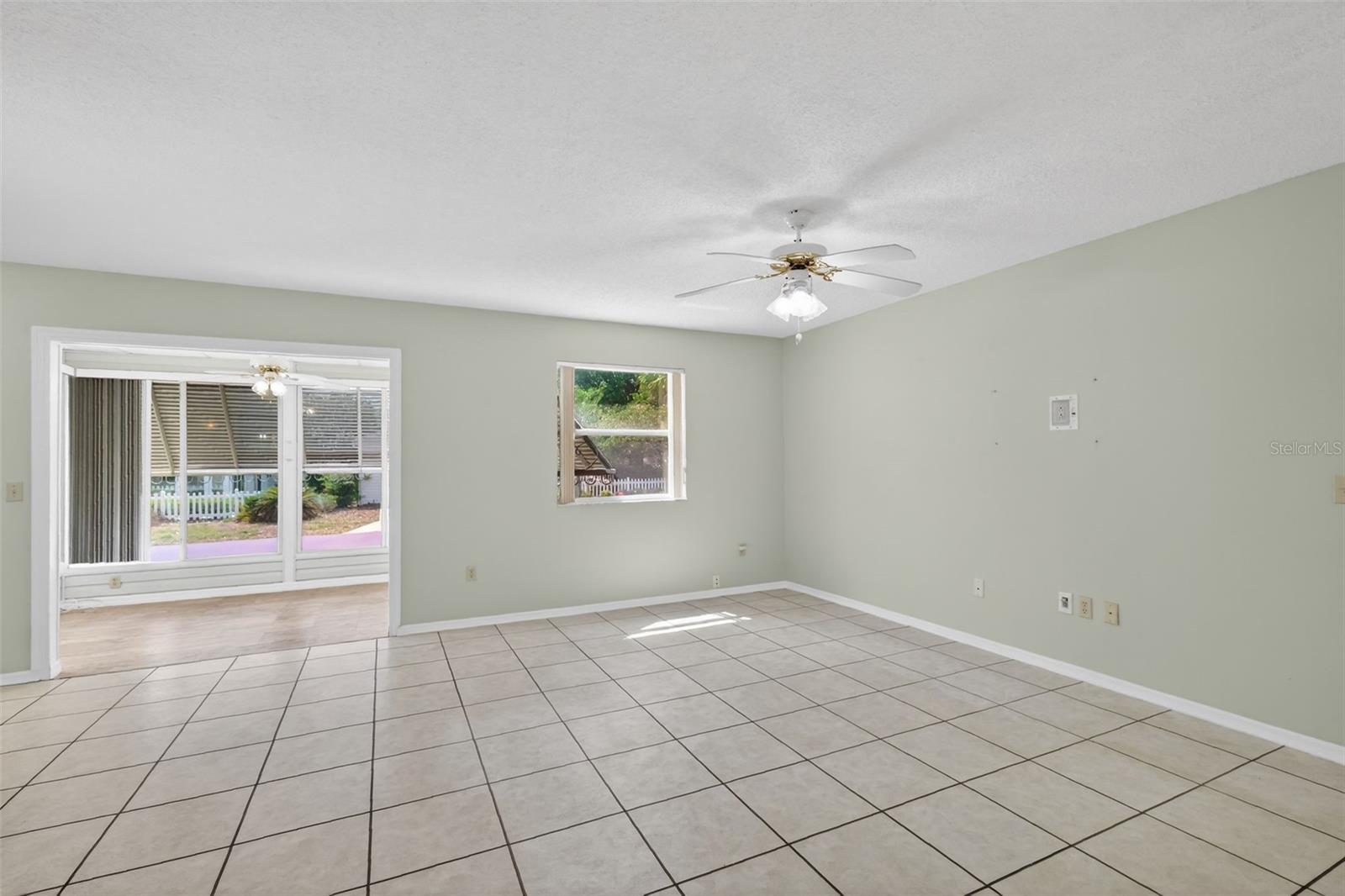 2149 ESCOBAR AVE, THE VILLAGES, FL, 32159