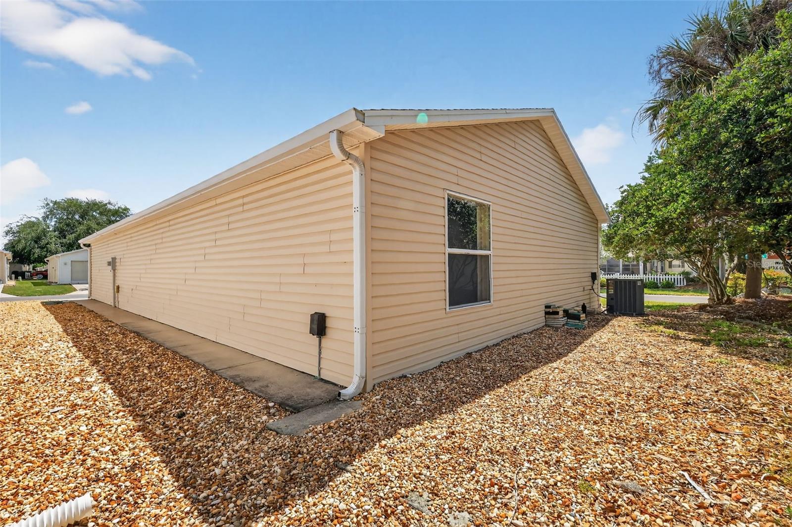 2149 ESCOBAR AVE, THE VILLAGES, FL, 32159