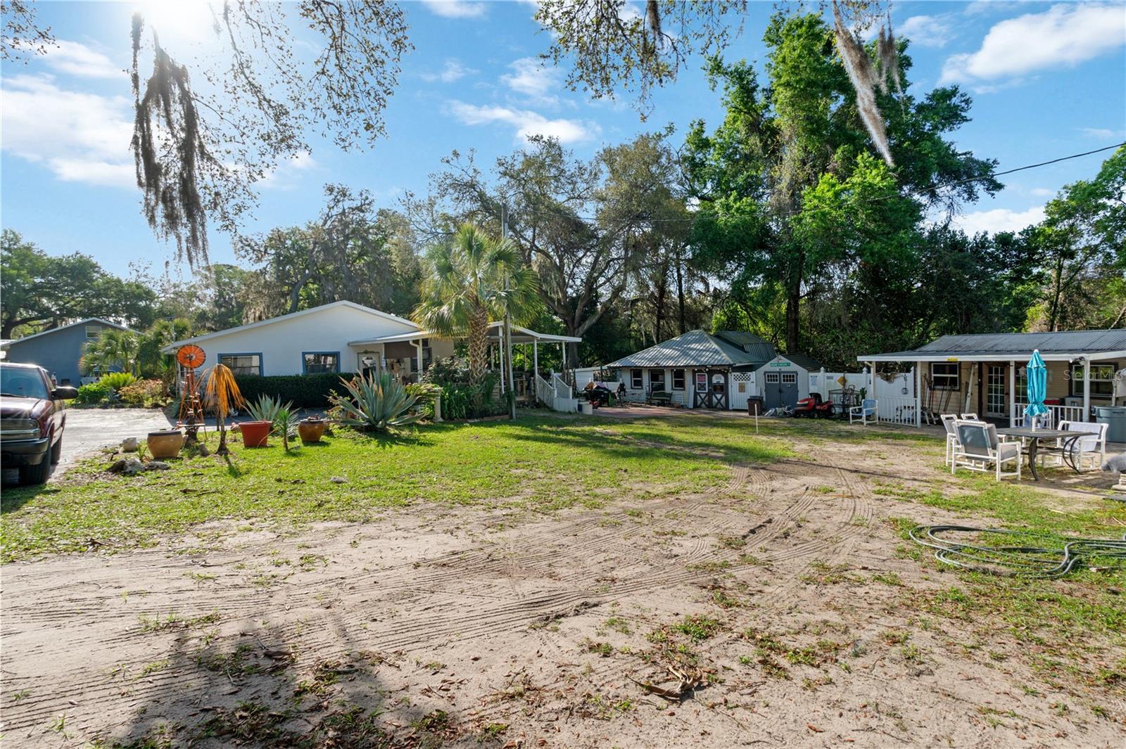 270 W MCCLENDON ST, LADY LAKE, FL, 32159