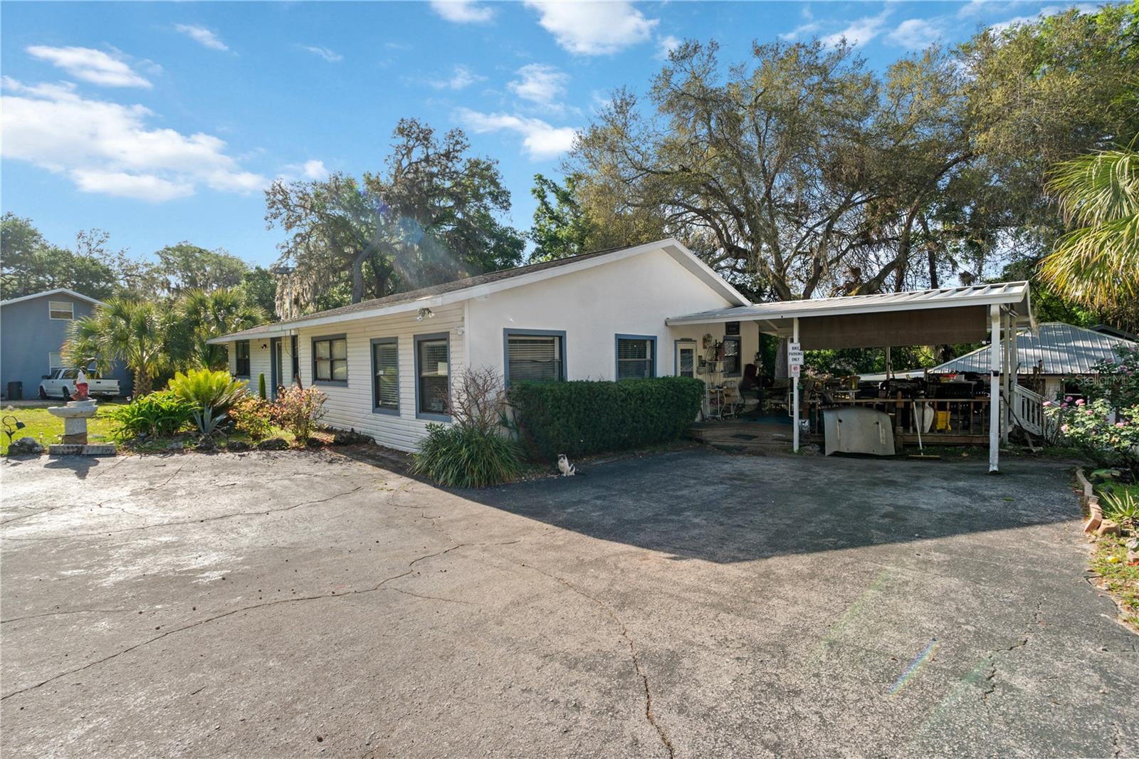 270 W MCCLENDON ST, LADY LAKE, FL, 32159