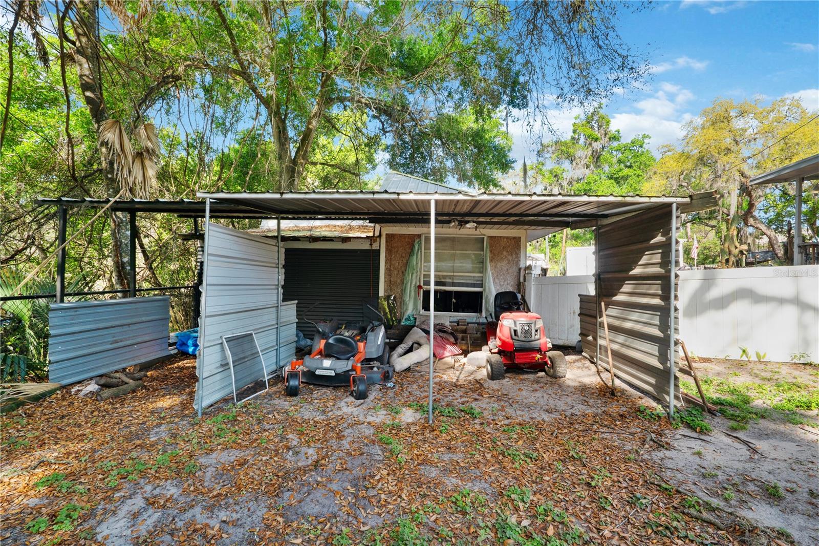 270 W MCCLENDON ST, LADY LAKE, FL, 32159