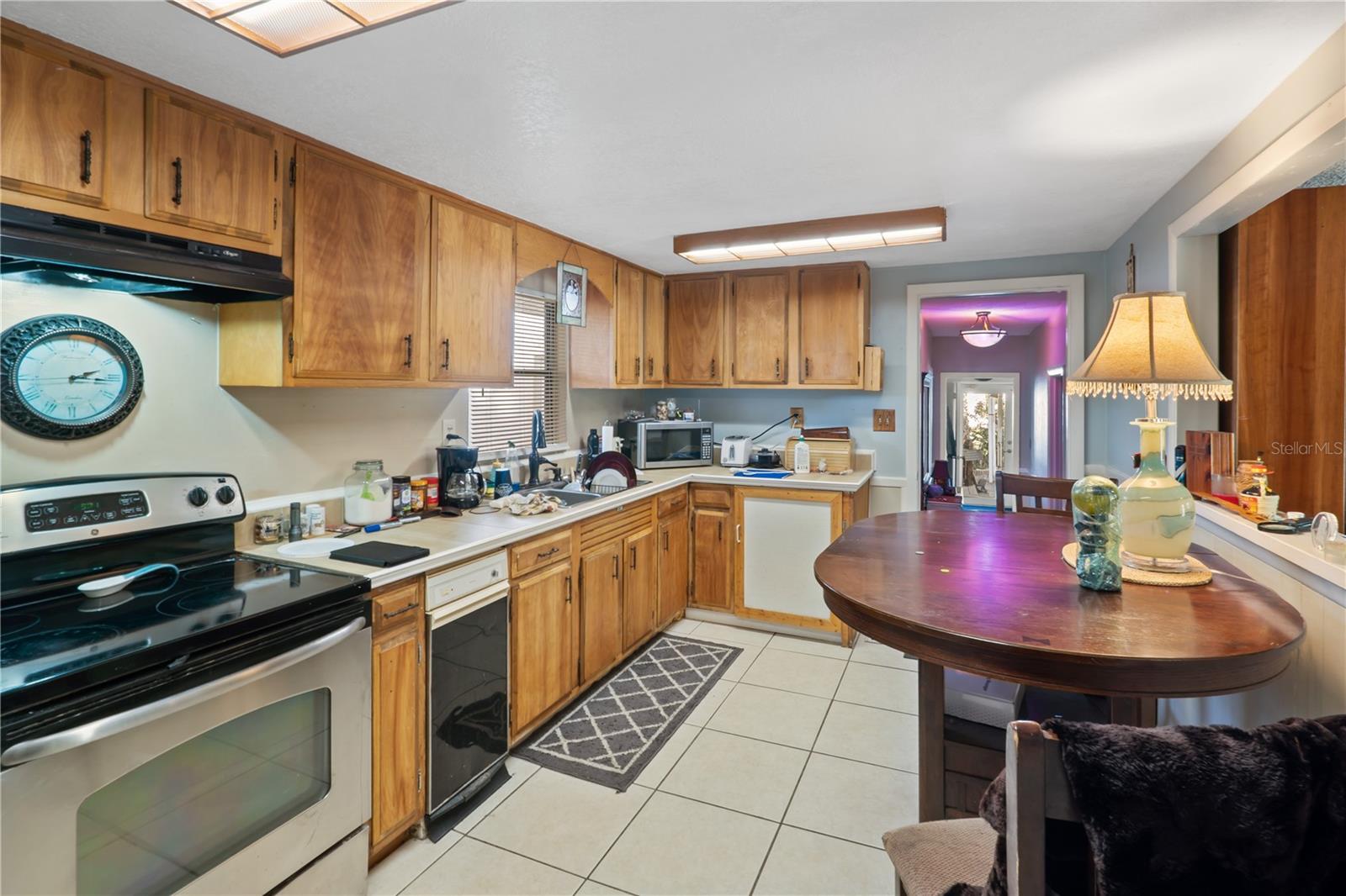 270 W MCCLENDON ST, LADY LAKE, FL, 32159