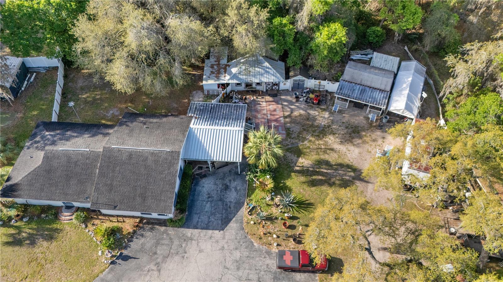 270 W MCCLENDON ST, LADY LAKE, FL, 32159