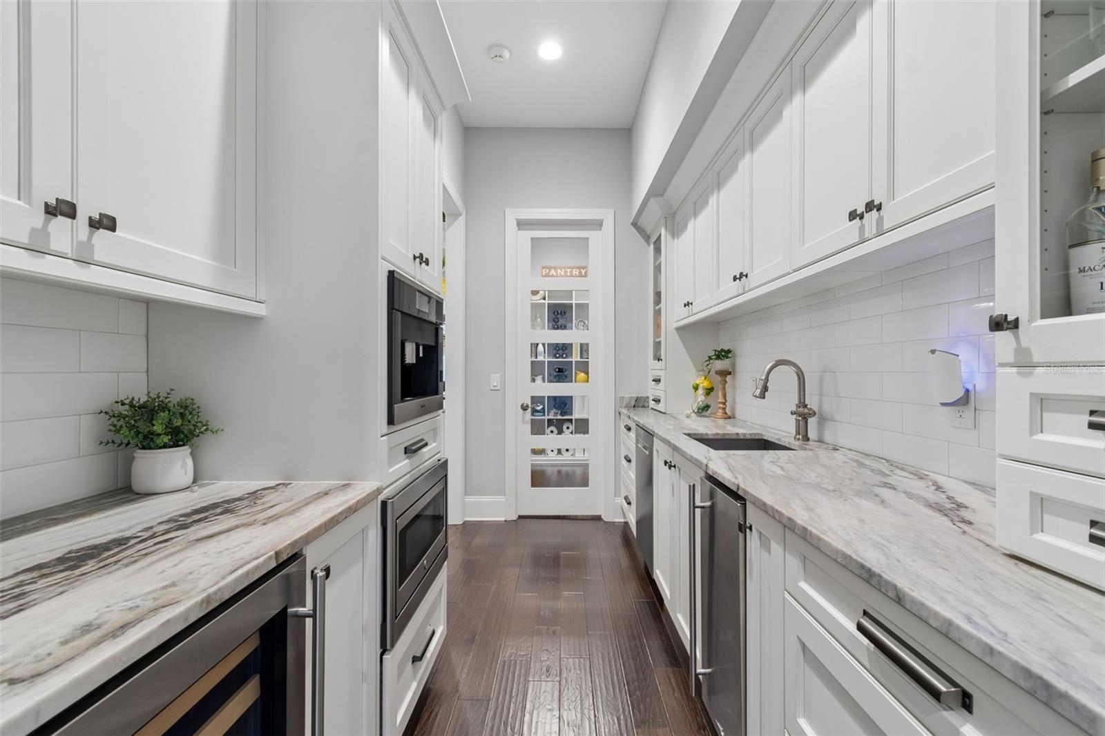 17001 MIDAS LN, LUTZ, FL, 33549