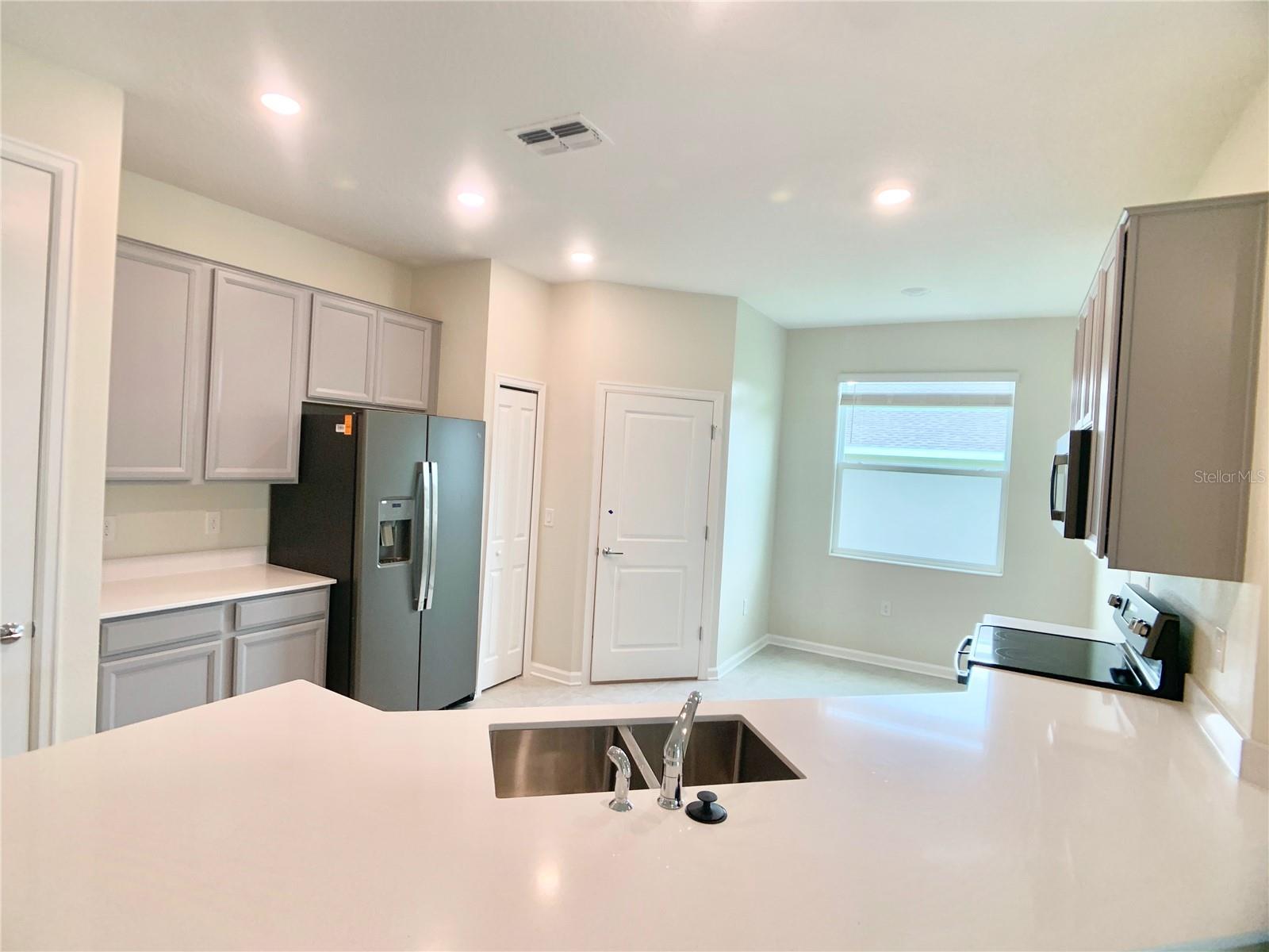 16440 CHAMPLAIN ST, CLERMONT, FL, 34714