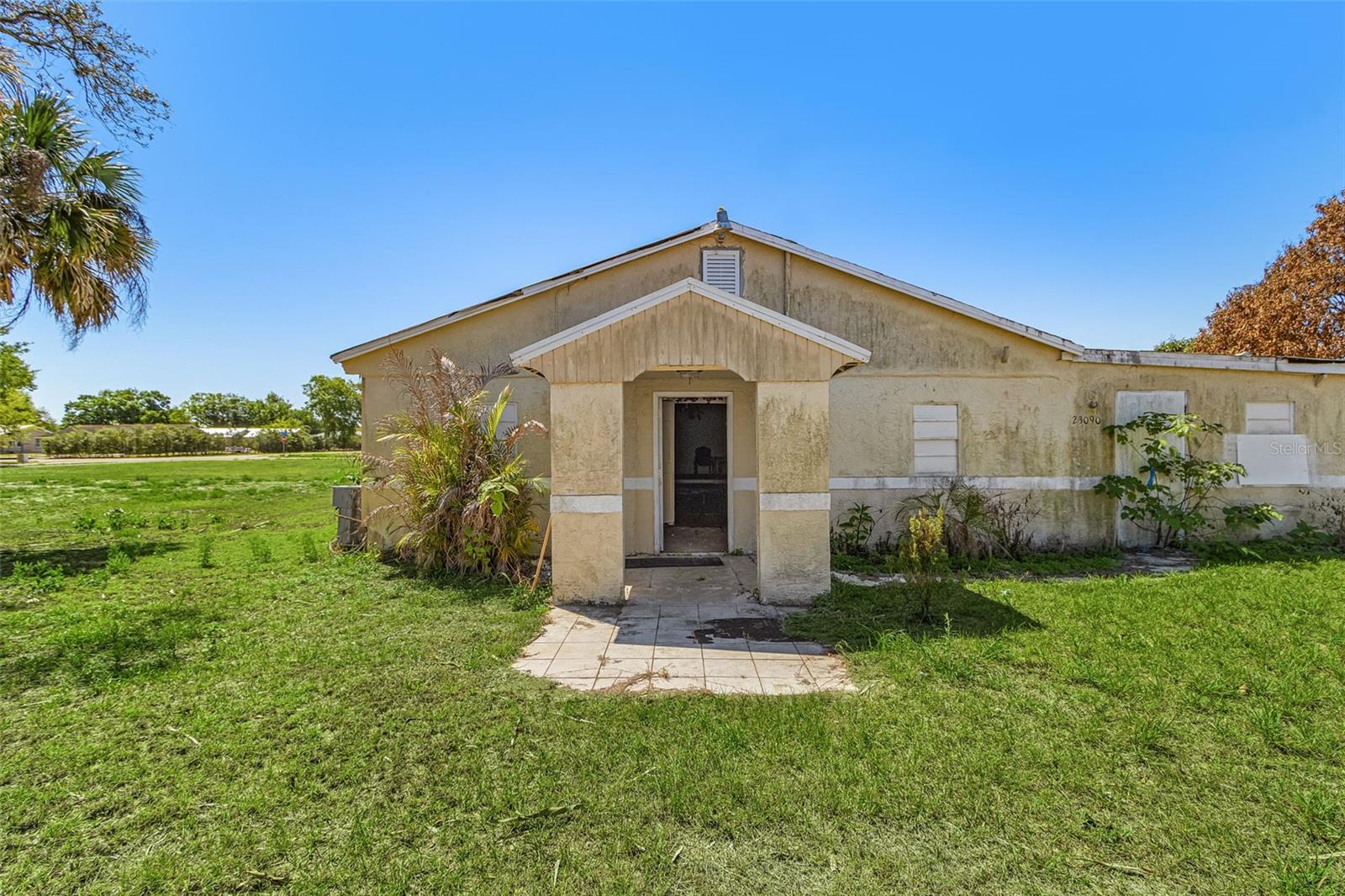 23090 RAILROAD AVE, ALVA, FL, 33920
