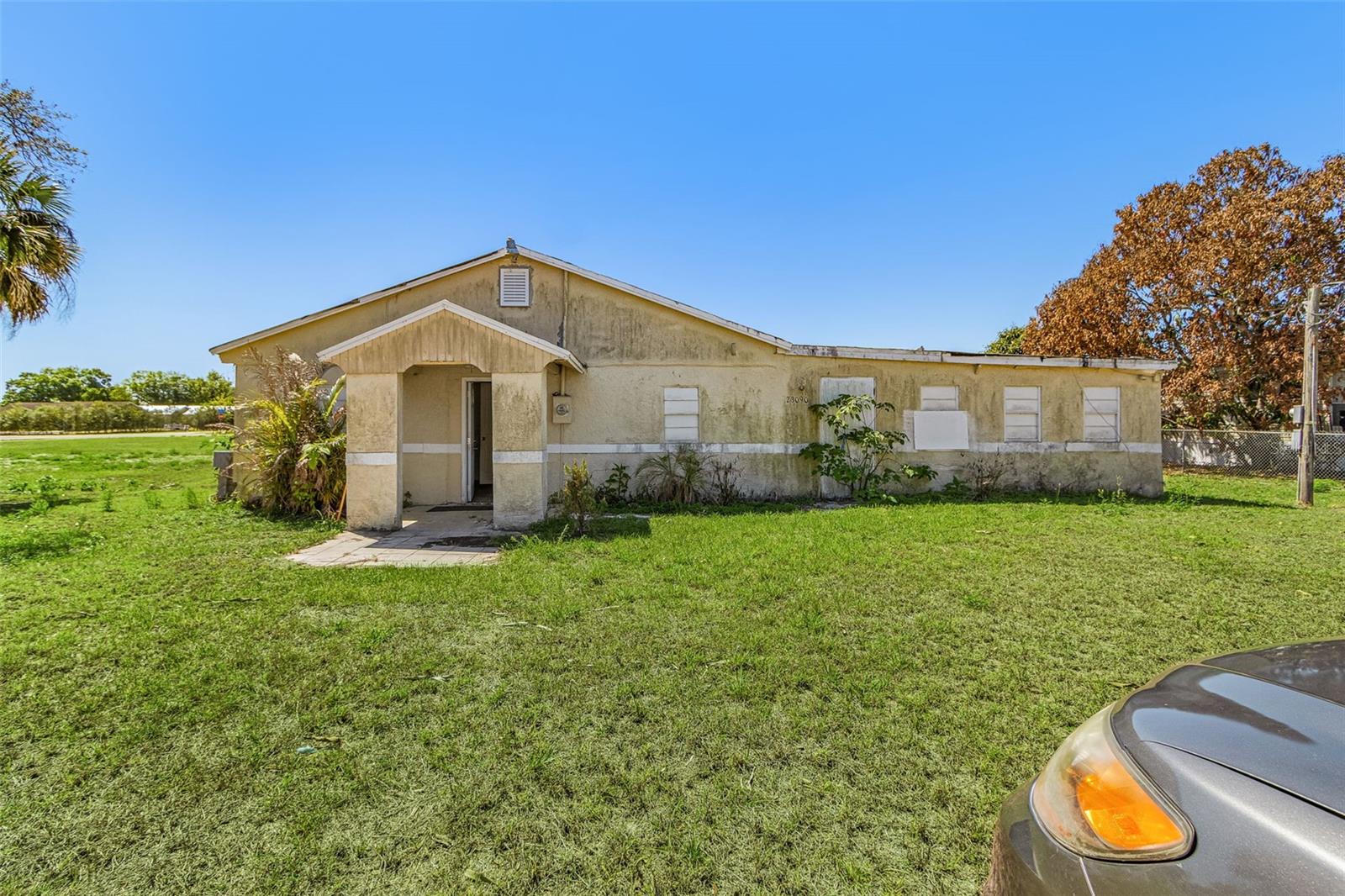 23090 RAILROAD AVE, ALVA, FL, 33920