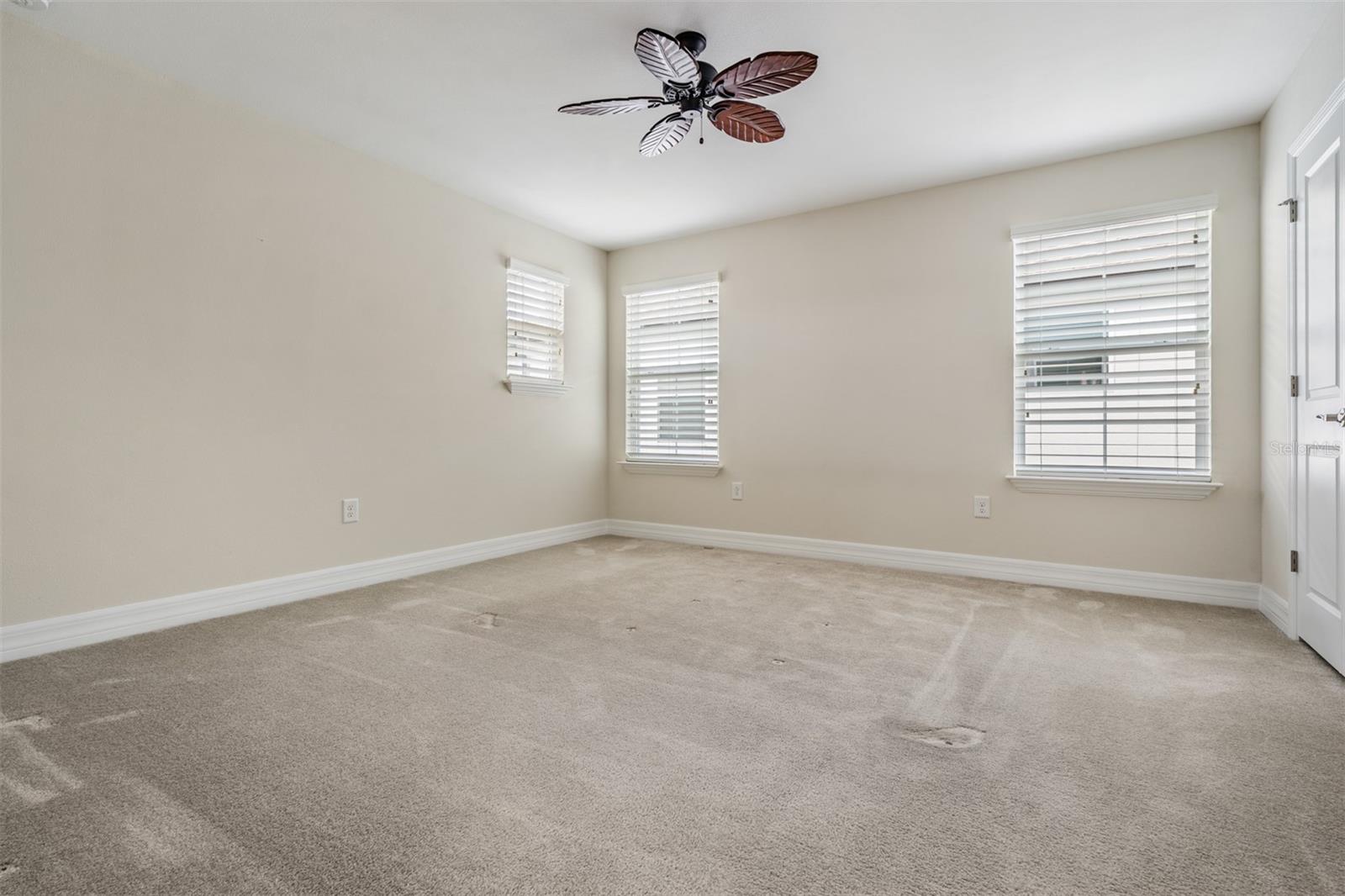 4557 VERMILLION SKY DR, WESLEY CHAPEL, FL, 33544