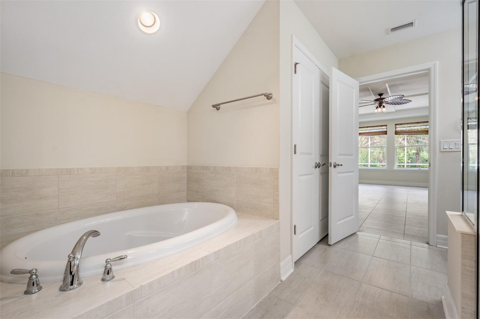 4557 VERMILLION SKY DR, WESLEY CHAPEL, FL, 33544