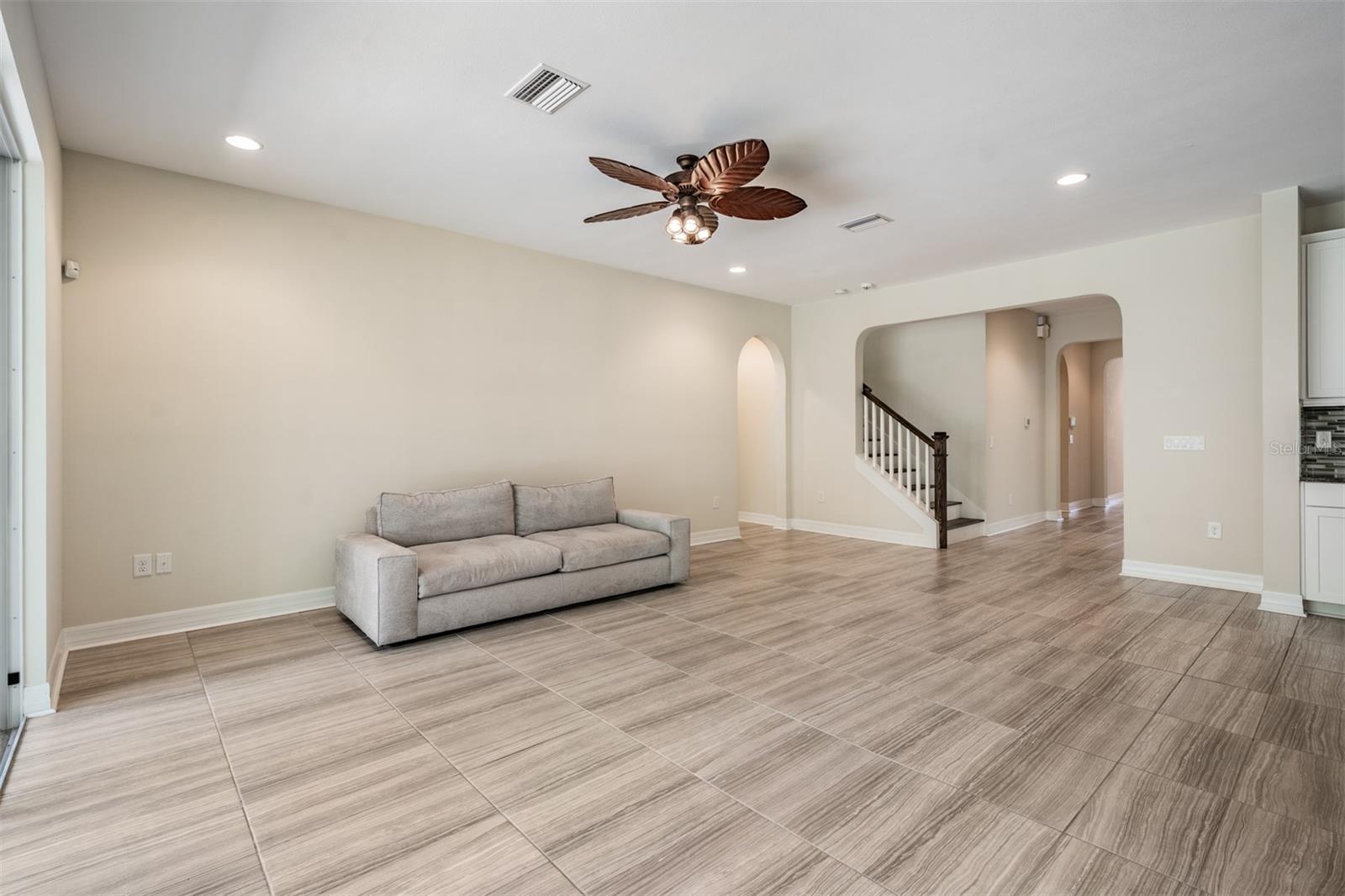 4557 VERMILLION SKY DR, WESLEY CHAPEL, FL, 33544