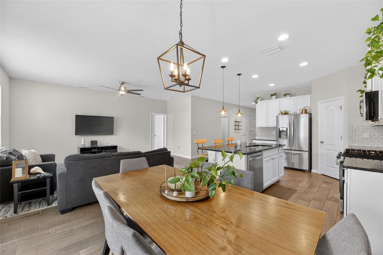 11113 SPRING POINT CIR, RIVERVIEW, FL, 33579