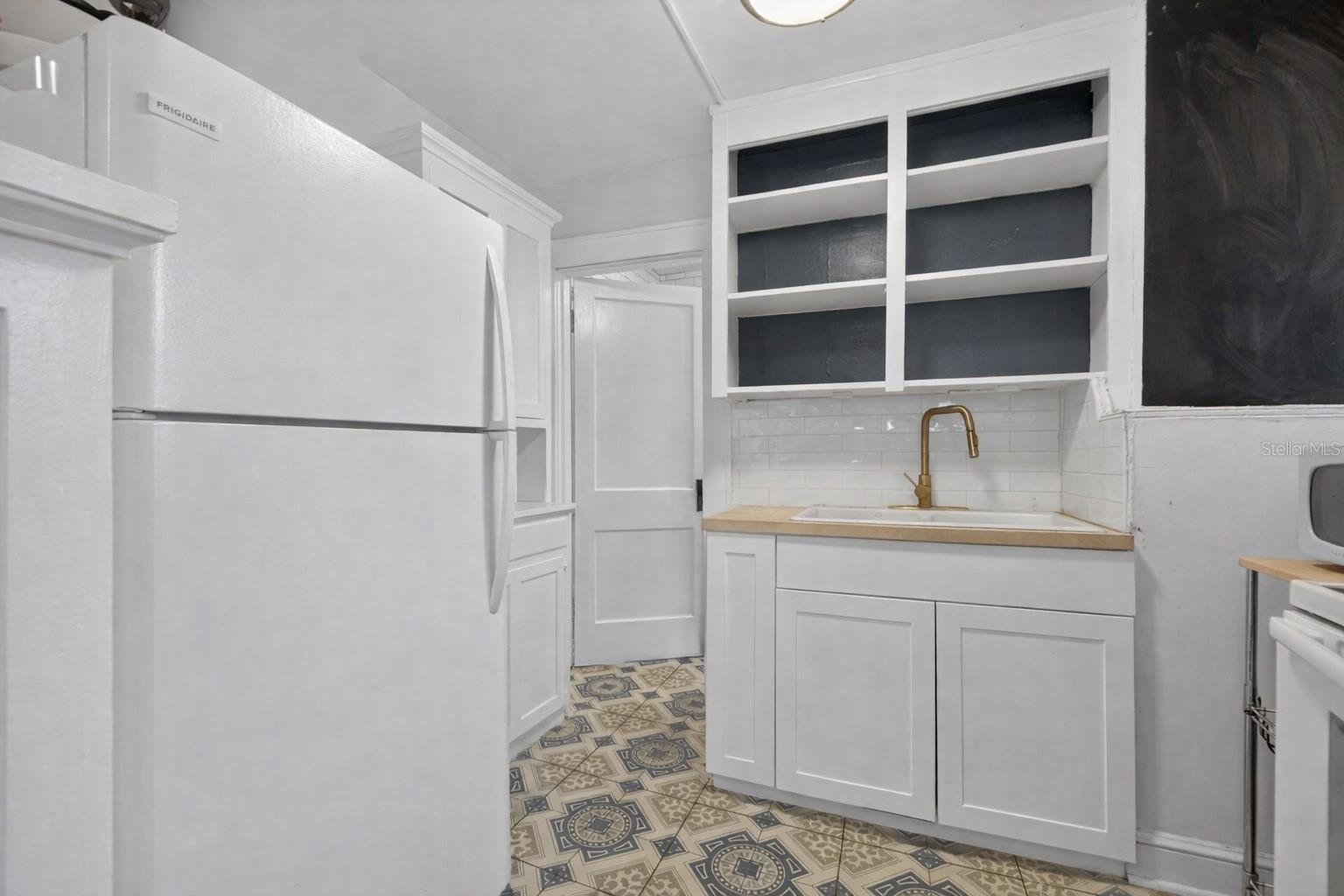 540 1/2 7TH AVE N, ST PETERSBURG, FL, 33701