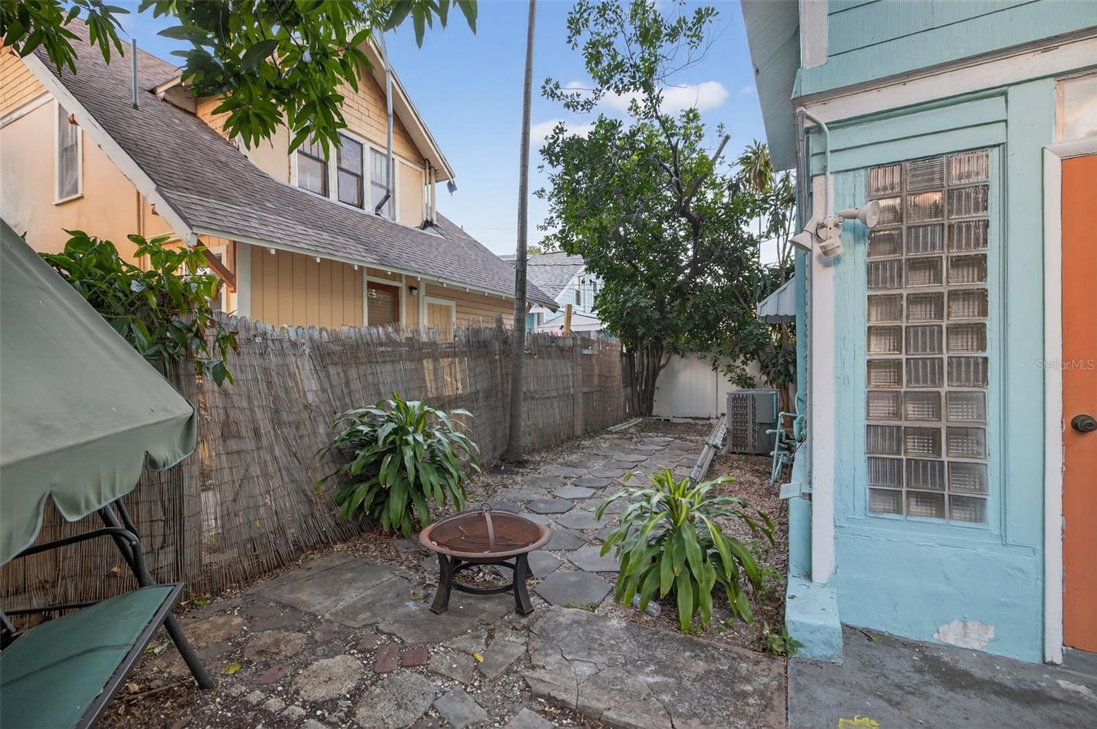 540 1/2 7TH AVE N, ST PETERSBURG, FL, 33701