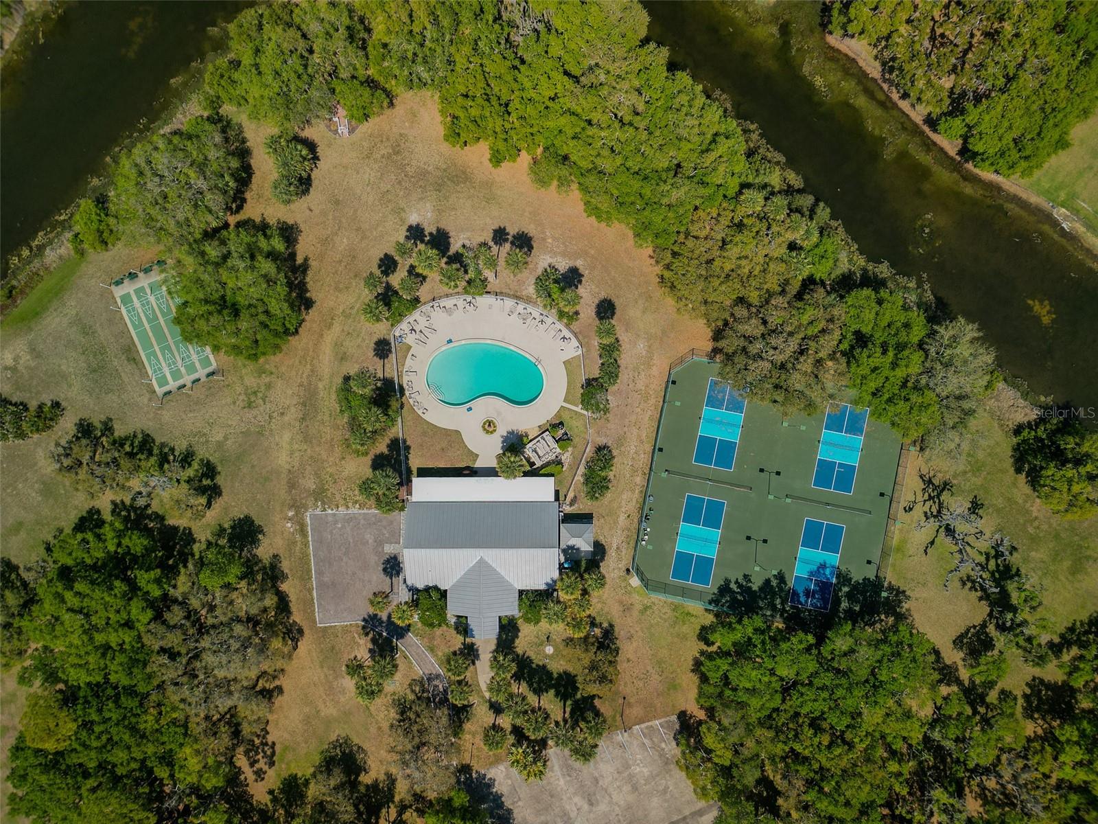 387 MARSH LANDING LOOP, OAK HILL, FL, 32759