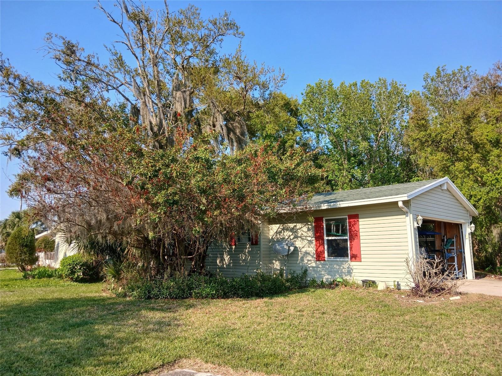 387 MARSH LANDING LOOP, OAK HILL, FL, 32759