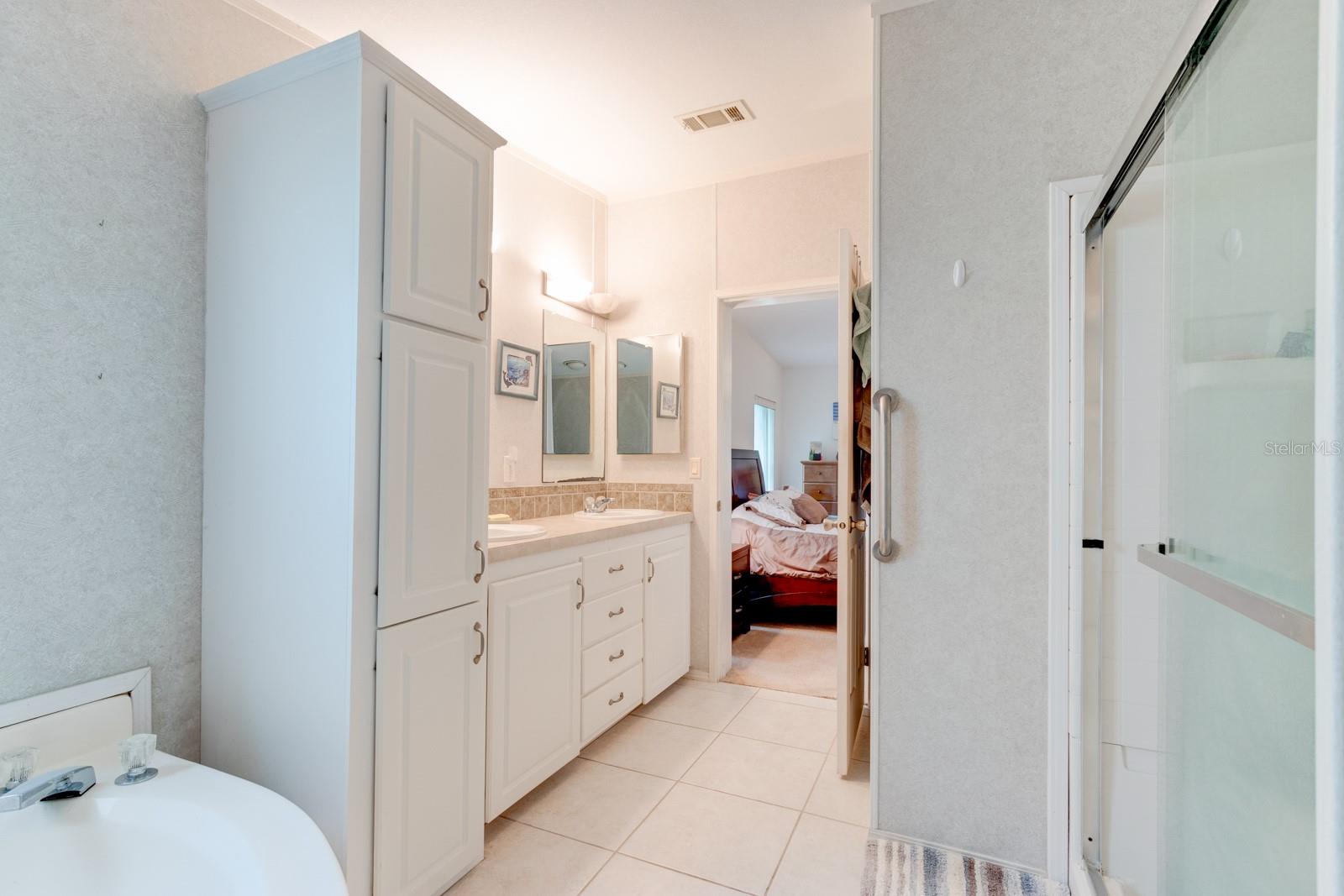 387 MARSH LANDING LOOP, OAK HILL, FL, 32759