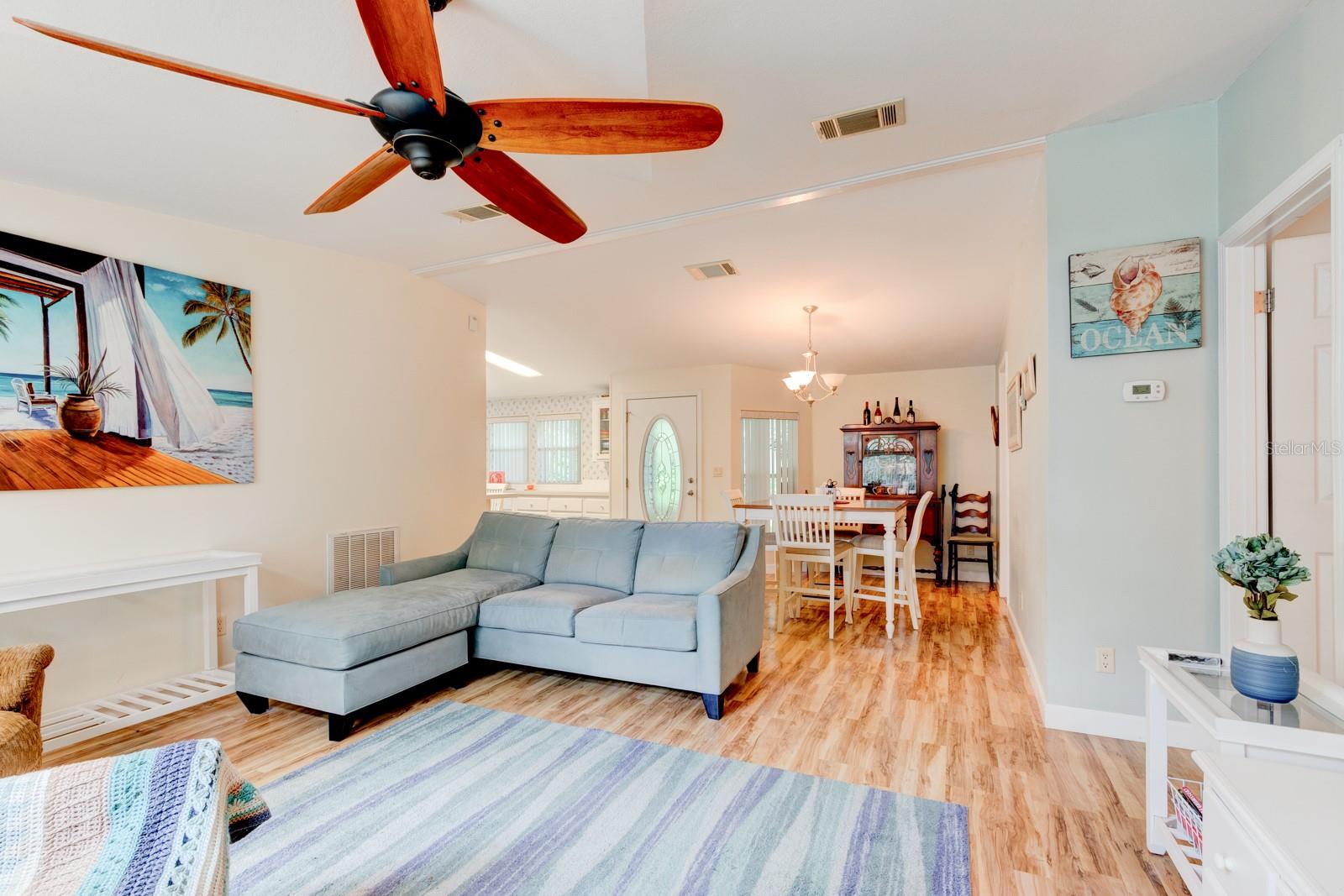 387 MARSH LANDING LOOP, OAK HILL, FL, 32759