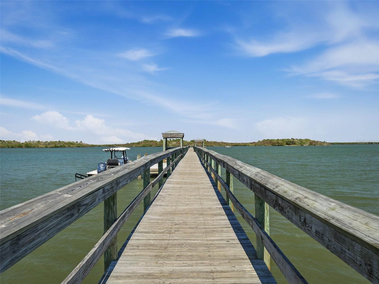 387 MARSH LANDING LOOP, OAK HILL, FL, 32759