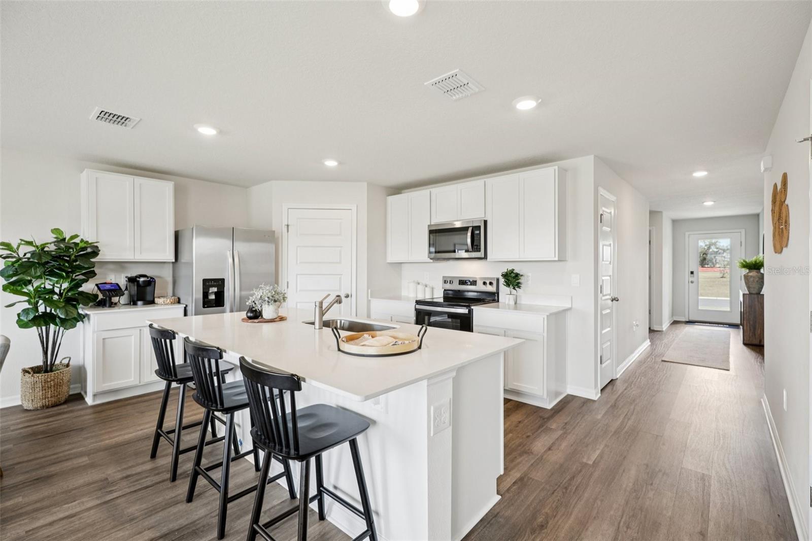 734 GREENWAY BLVD, LAKE WALES, FL, 33859