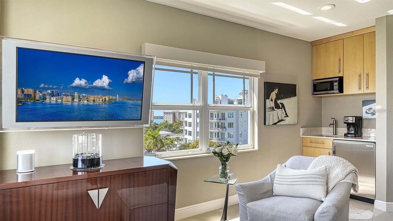 650 GOLDEN GATE PT #602, SARASOTA, FL, 34236
