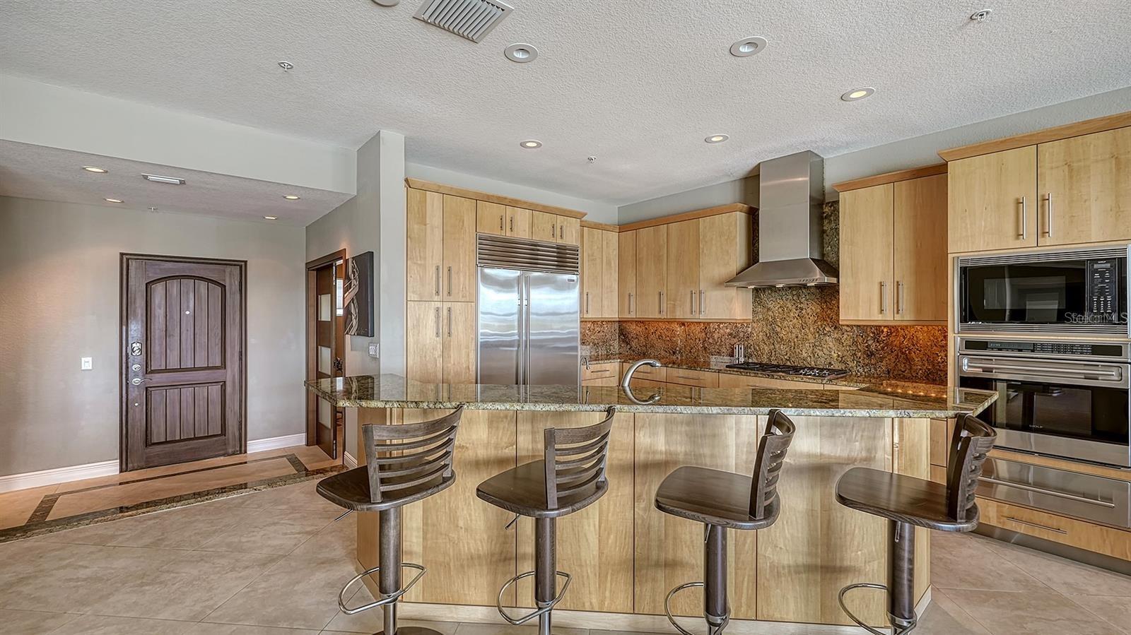 650 GOLDEN GATE PT #602, SARASOTA, FL, 34236