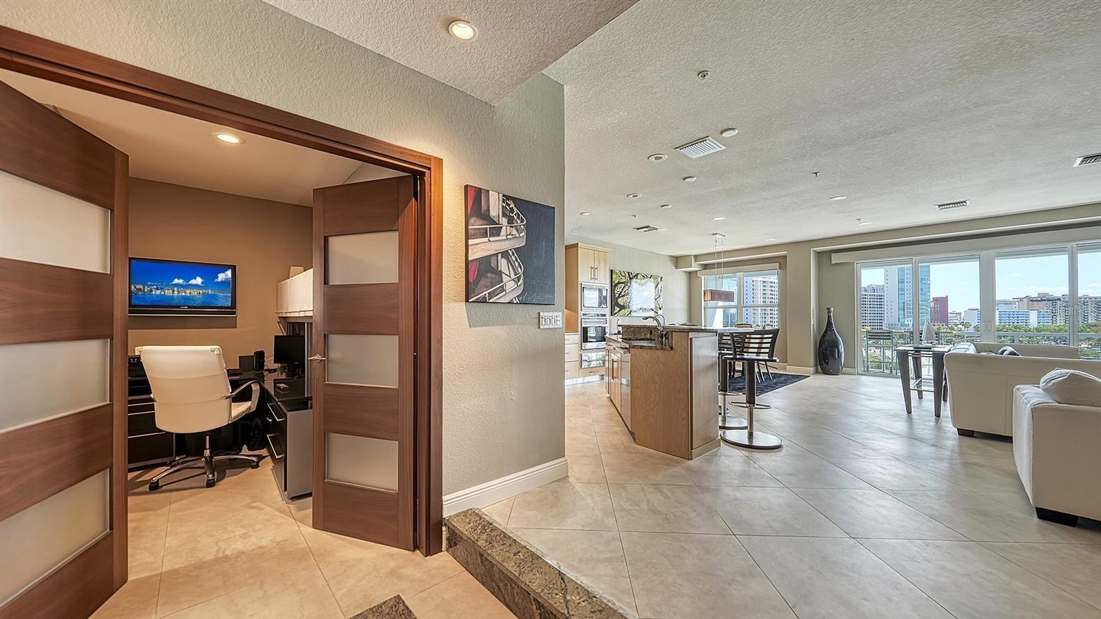 650 GOLDEN GATE PT #602, SARASOTA, FL, 34236