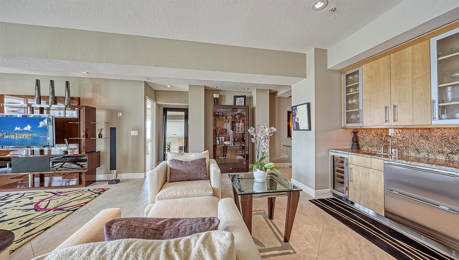 650 GOLDEN GATE PT #602, SARASOTA, FL, 34236