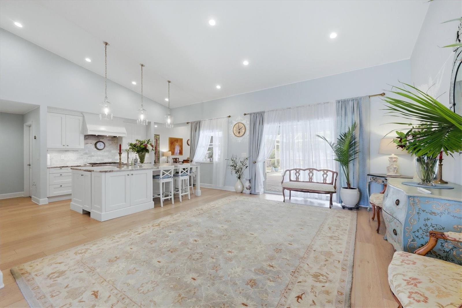 3508 AVENIDA MADERA, BRADENTON, FL, 34210