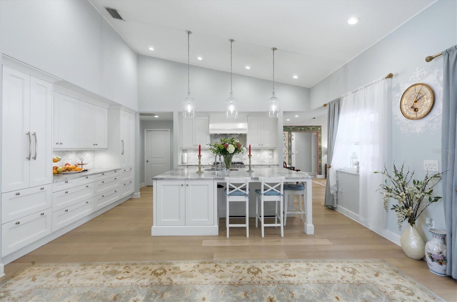 3508 AVENIDA MADERA, BRADENTON, FL, 34210