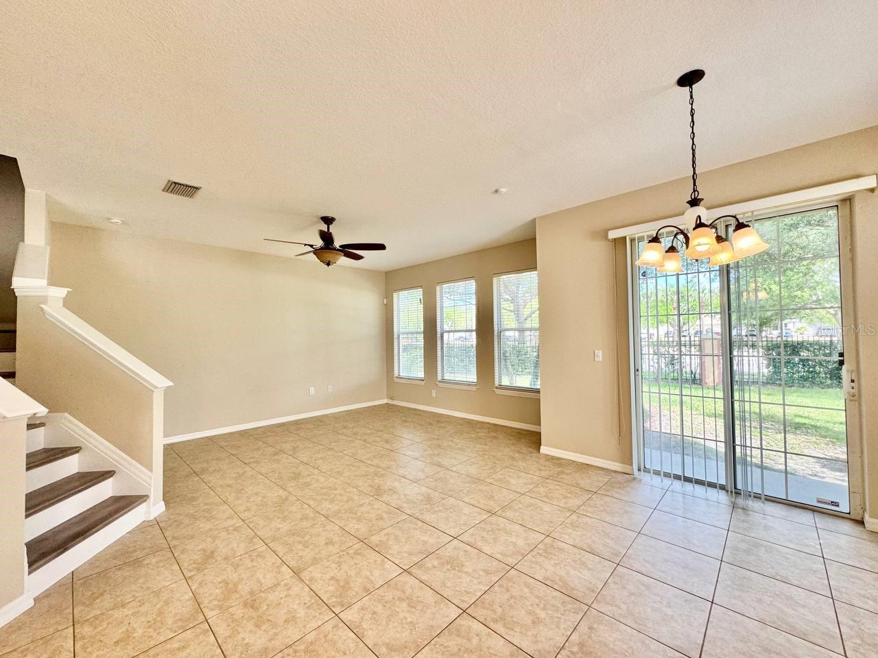6713 BREEZY PALM DR, RIVERVIEW, FL, 33578