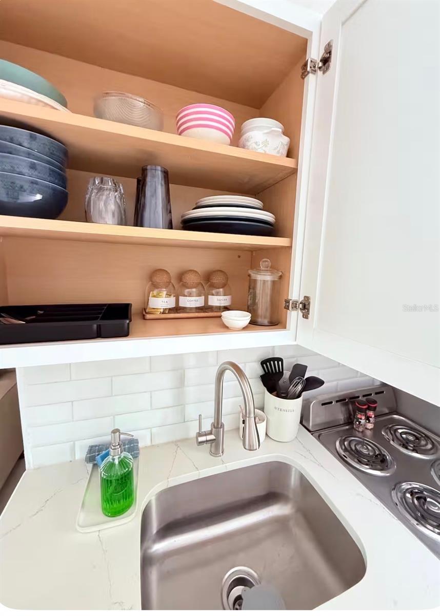 1214 BAY PINE BLVD #B, INDIAN ROCKS BEACH, FL, 33785
