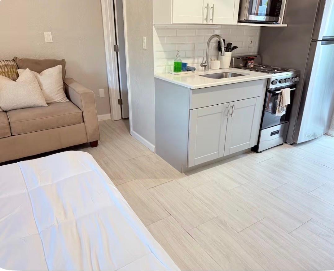 1214 BAY PINE BLVD #B, INDIAN ROCKS BEACH, FL, 33785