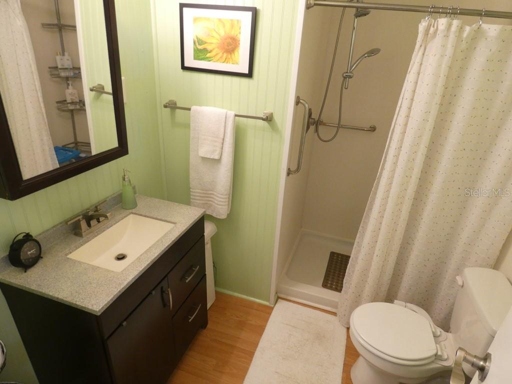 9790 66TH ST N #100, PINELLAS PARK, FL, 33782