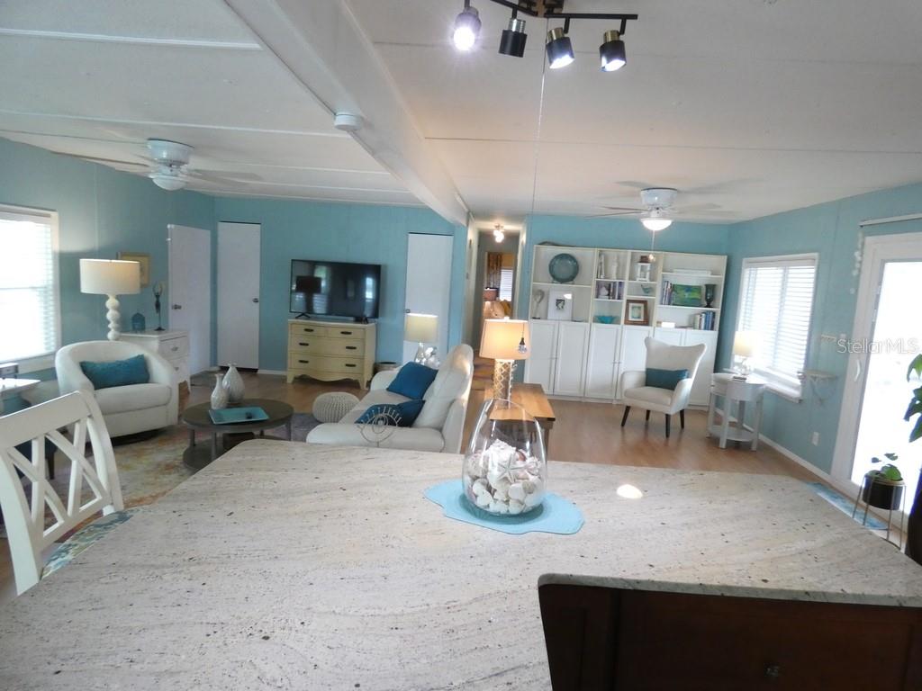 9790 66TH ST N #100, PINELLAS PARK, FL, 33782