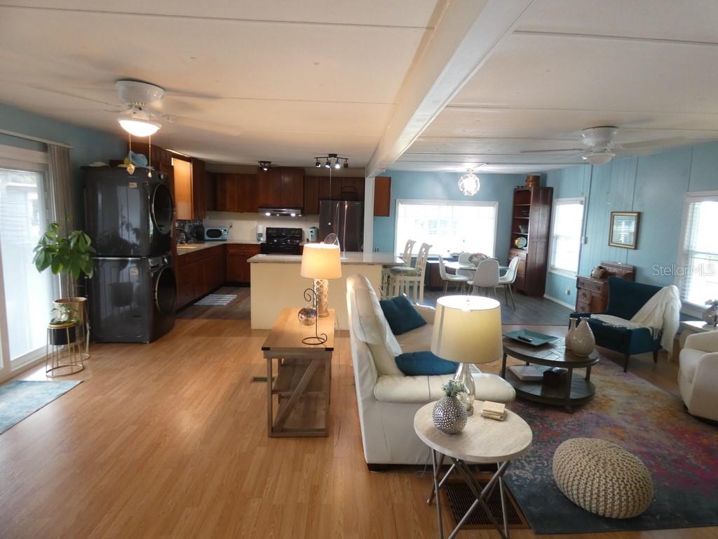 9790 66TH ST N #100, PINELLAS PARK, FL, 33782