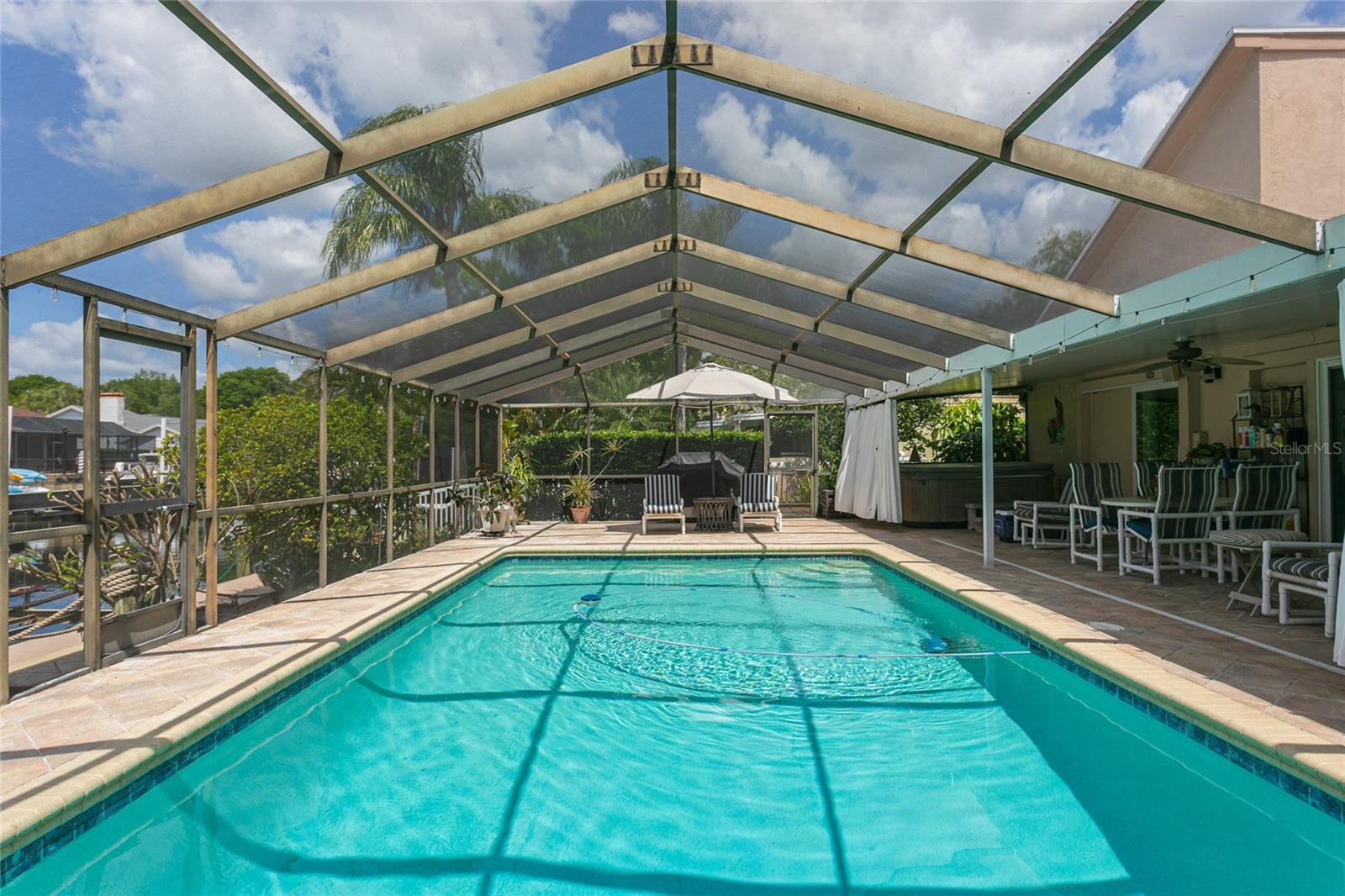 6104 SCHOONER WAY, TAMPA, FL, 33615