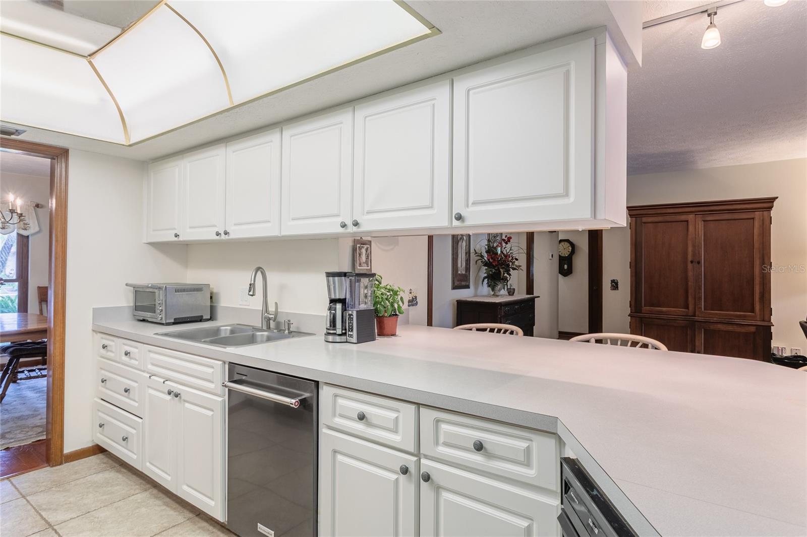 6104 SCHOONER WAY, TAMPA, FL, 33615