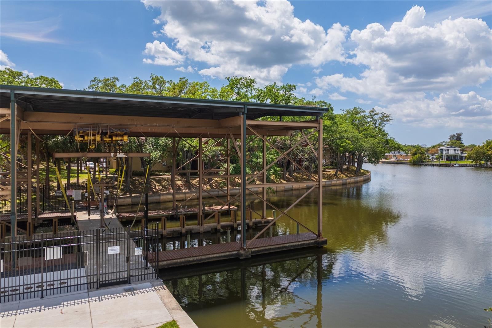 6104 SCHOONER WAY, TAMPA, FL, 33615