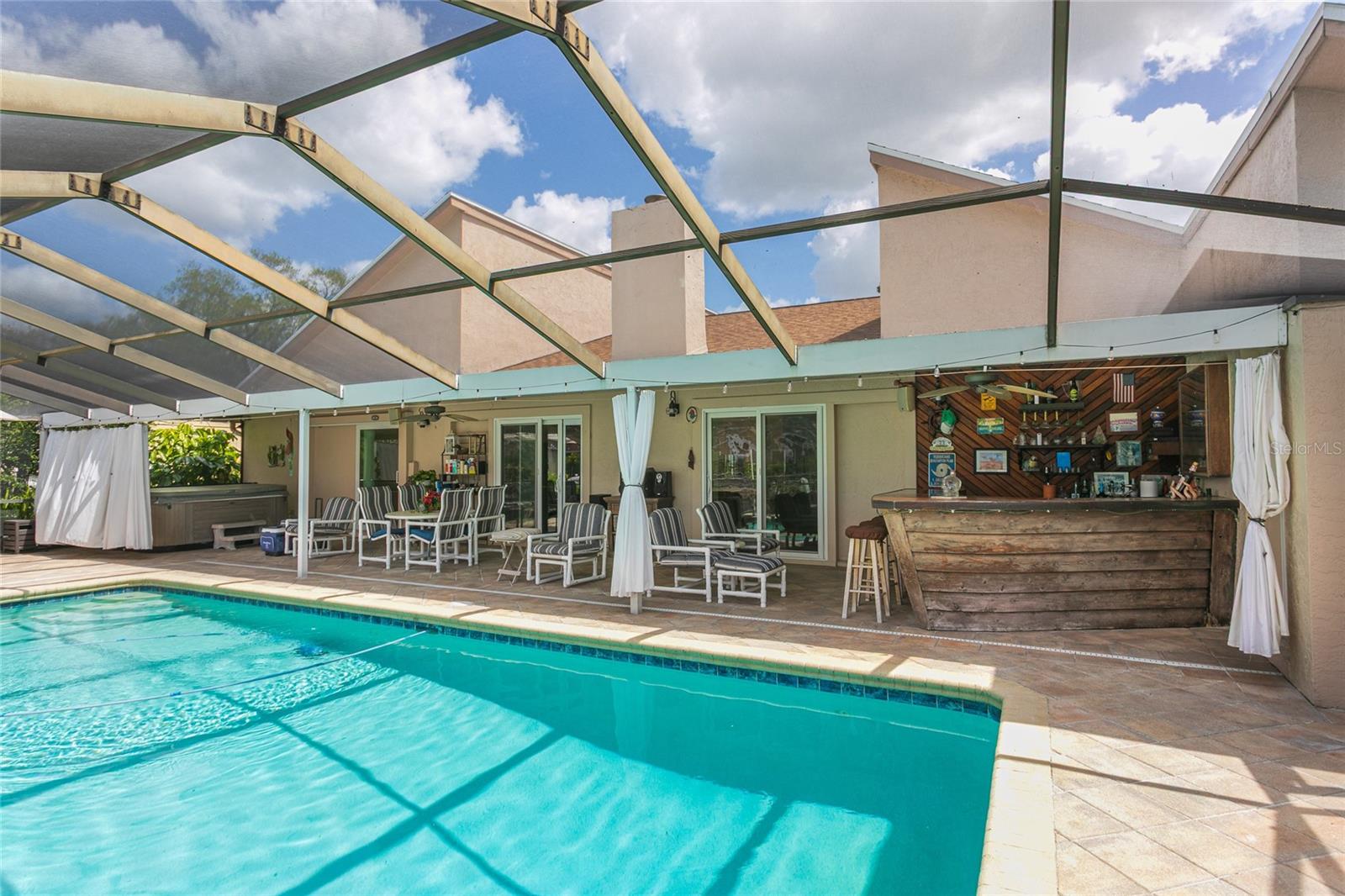 6104 SCHOONER WAY, TAMPA, FL, 33615