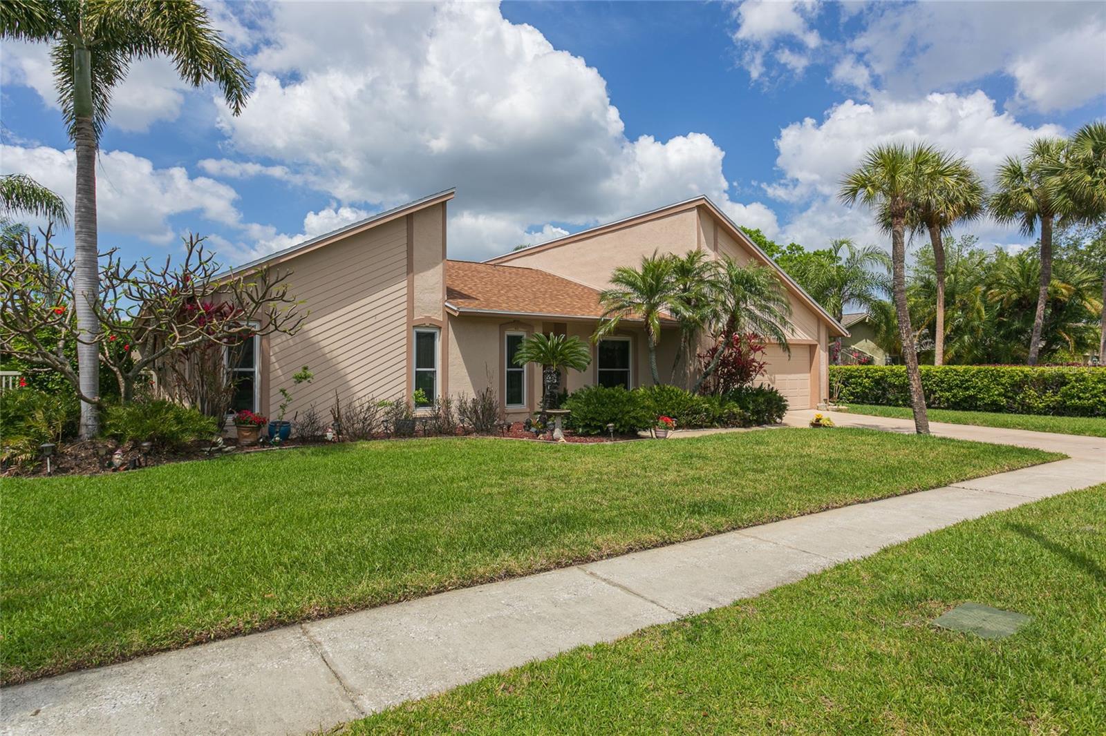6104 SCHOONER WAY, TAMPA, FL, 33615