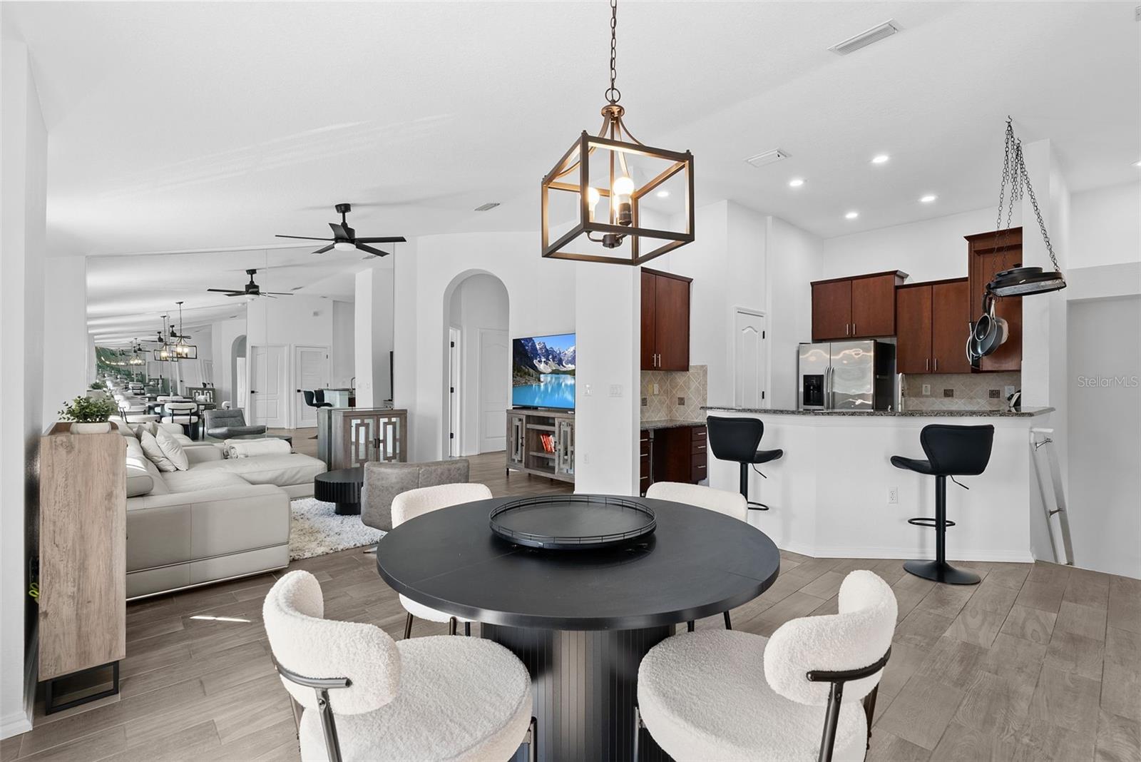 7001 INTERBAY BLVD #247, TAMPA, FL, 33616