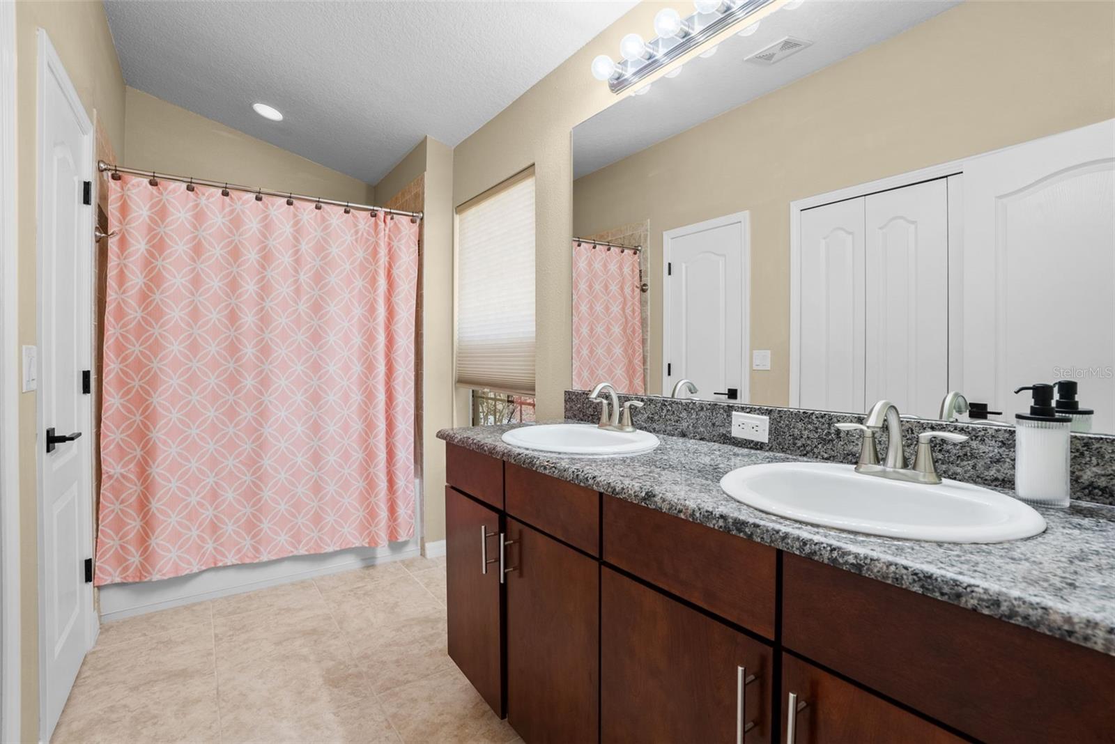 7001 INTERBAY BLVD #247, TAMPA, FL, 33616