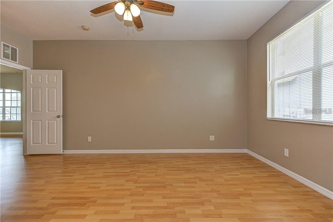 4732 RED PINE WAY, WESLEY CHAPEL, FL, 33545