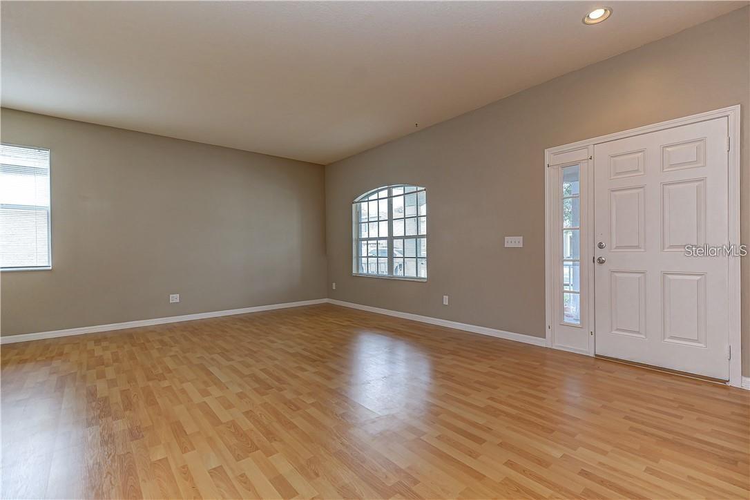 4732 RED PINE WAY, WESLEY CHAPEL, FL, 33545