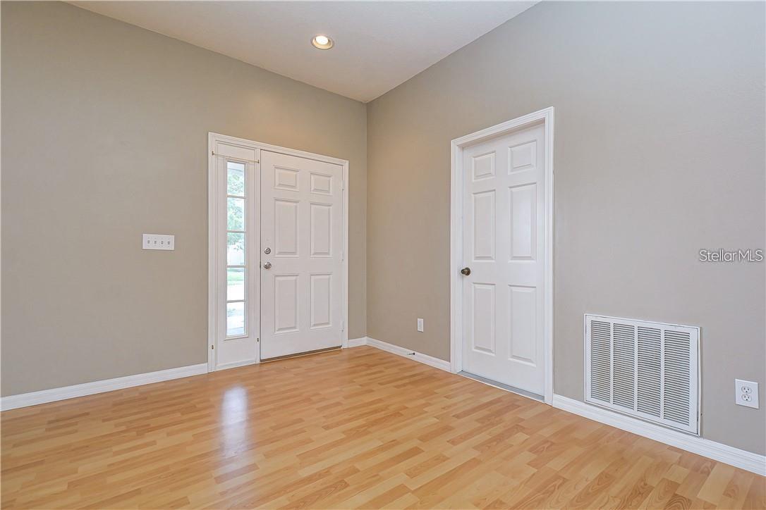 4732 RED PINE WAY, WESLEY CHAPEL, FL, 33545
