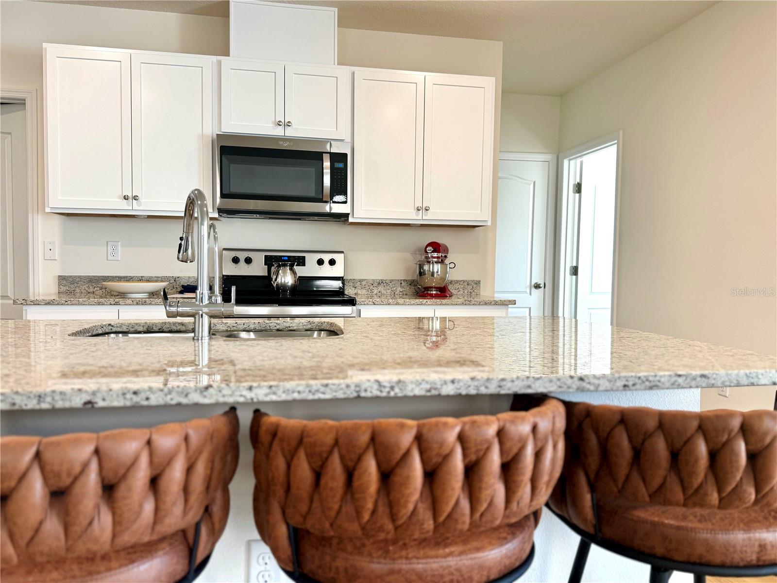 2630 ANGEL FALLS DR, DAVENPORT, FL, 33837