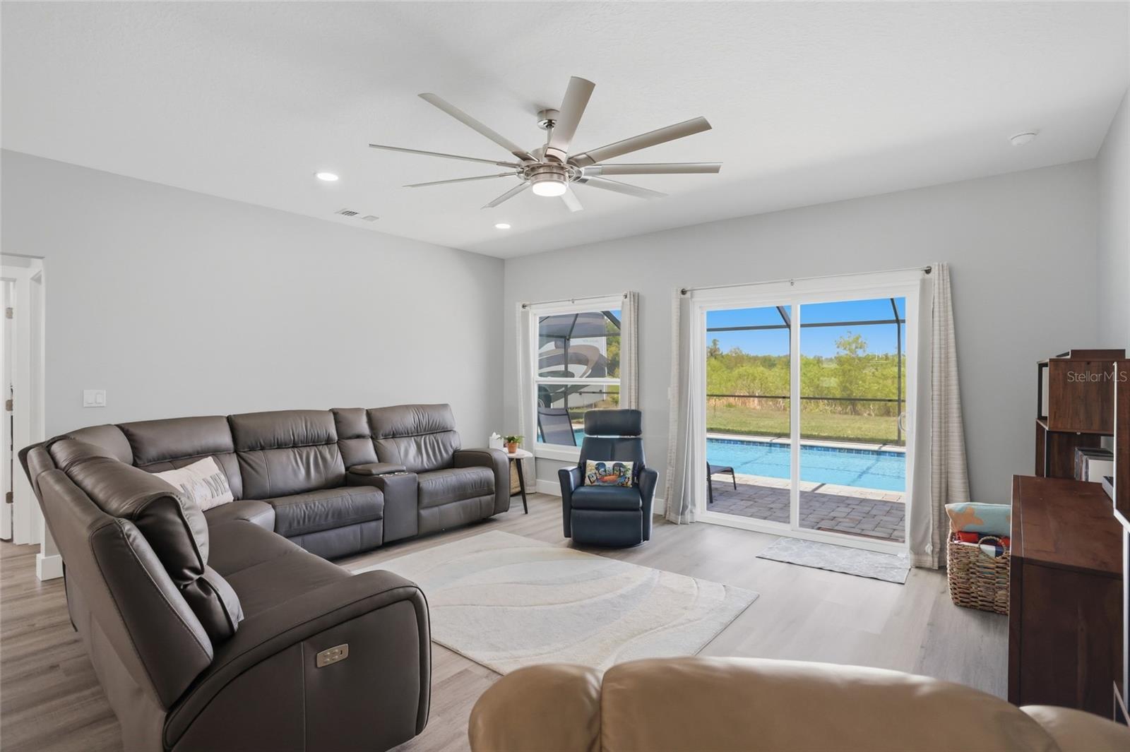 316 NORTH BLVD E, DAVENPORT, FL, 33837