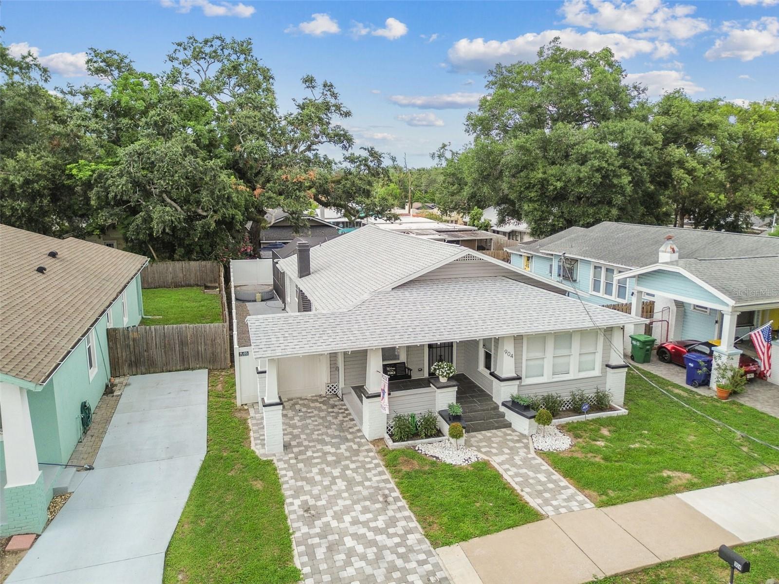 904 E HAMILTON AVE, TAMPA, FL, 33604