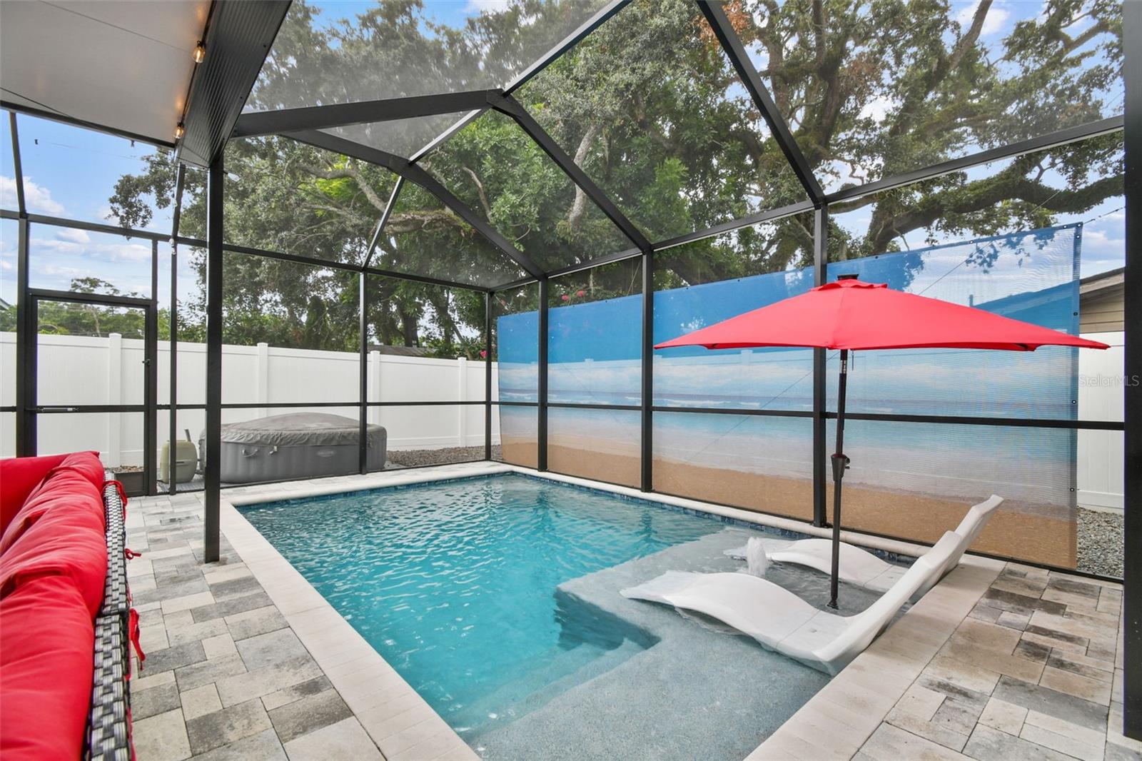 904 E HAMILTON AVE, TAMPA, FL, 33604